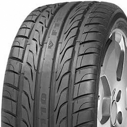 Imperial F110 305/40 R 22 114V