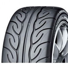 Yokohama Advan-Neova AD08RS 255/40 R 17 94W